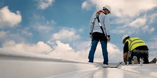 Best Emergency Roof Repair Services  in Kaumakani, HI